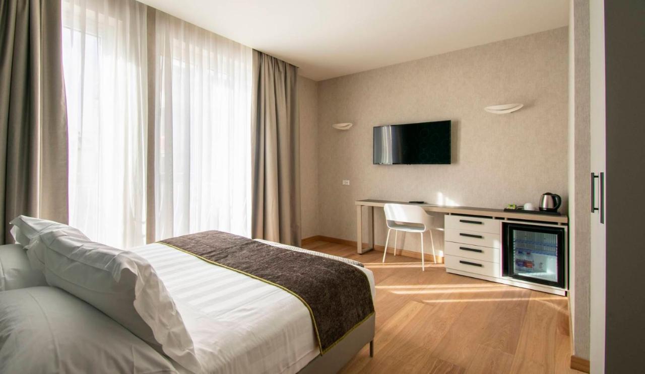 Hotel Medusa Camaiore Bagian luar foto
