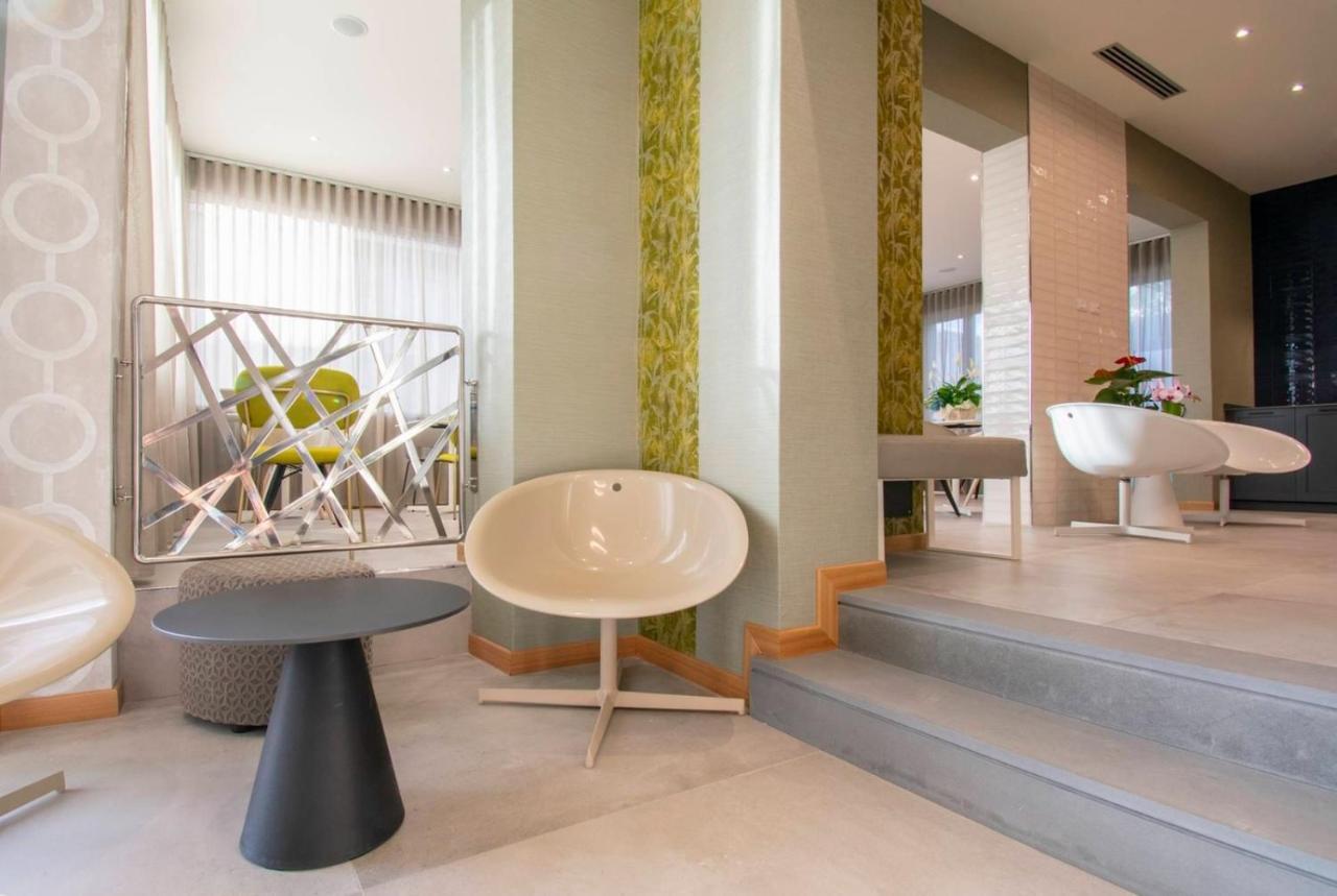 Hotel Medusa Camaiore Bagian luar foto