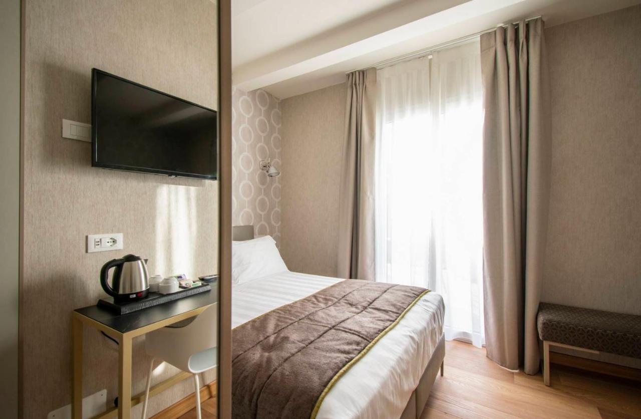 Hotel Medusa Camaiore Bagian luar foto