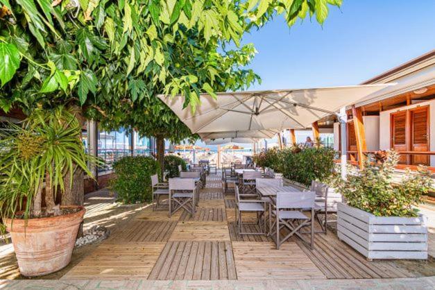 Hotel Medusa Camaiore Bagian luar foto